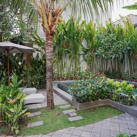 فندق Dee Mansion دنباسار المظهر الخارجي الصورة