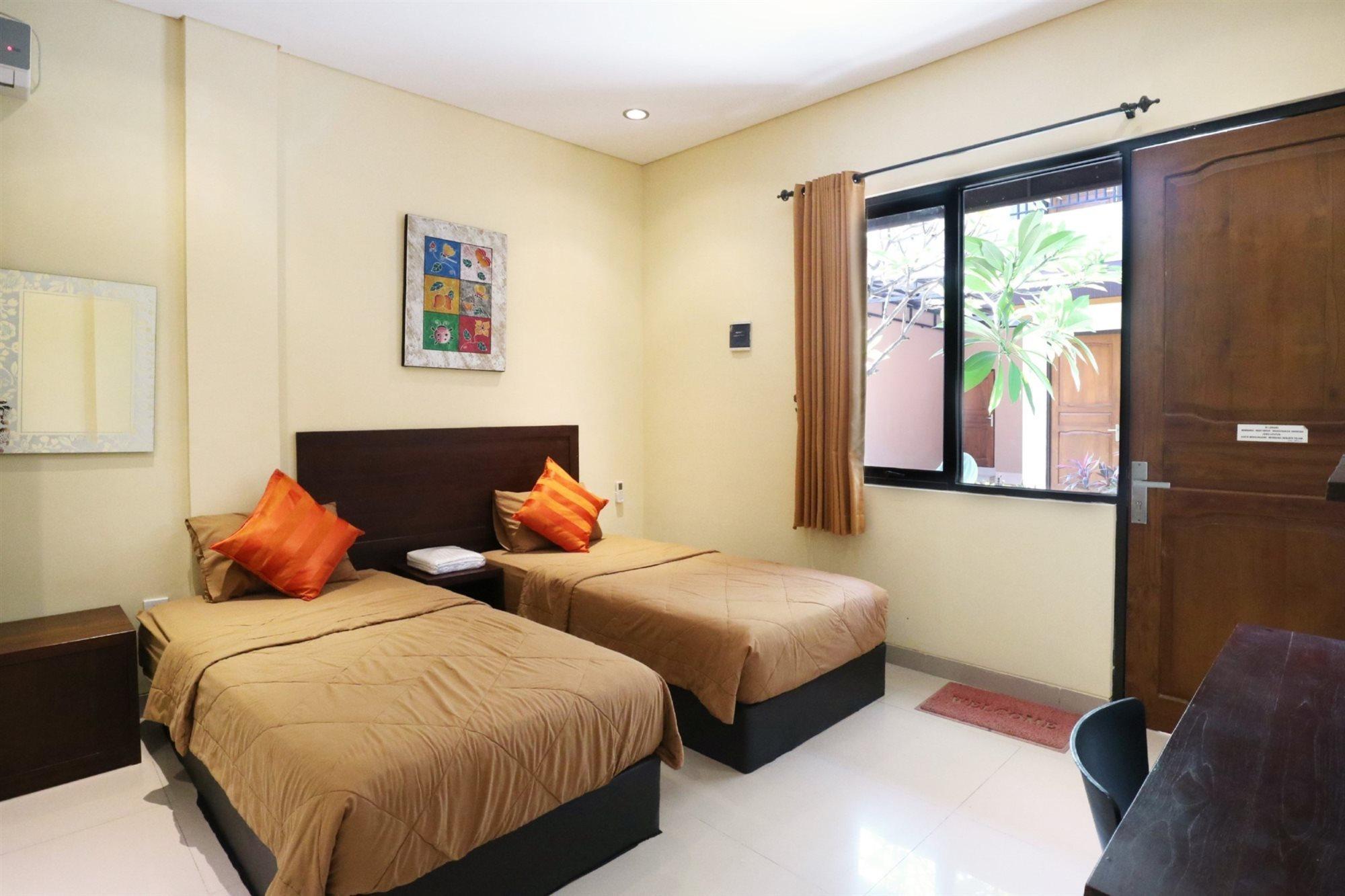 فندق Dee Mansion دنباسار المظهر الخارجي الصورة