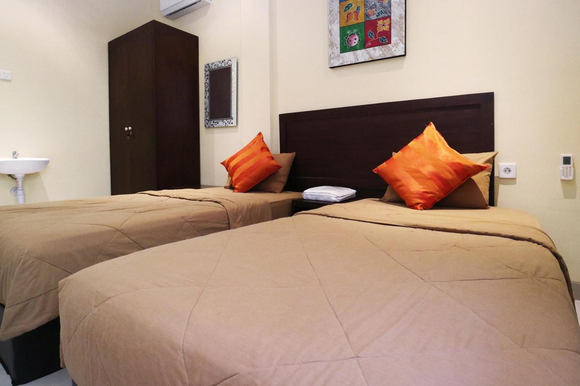 فندق Dee Mansion دنباسار المظهر الخارجي الصورة