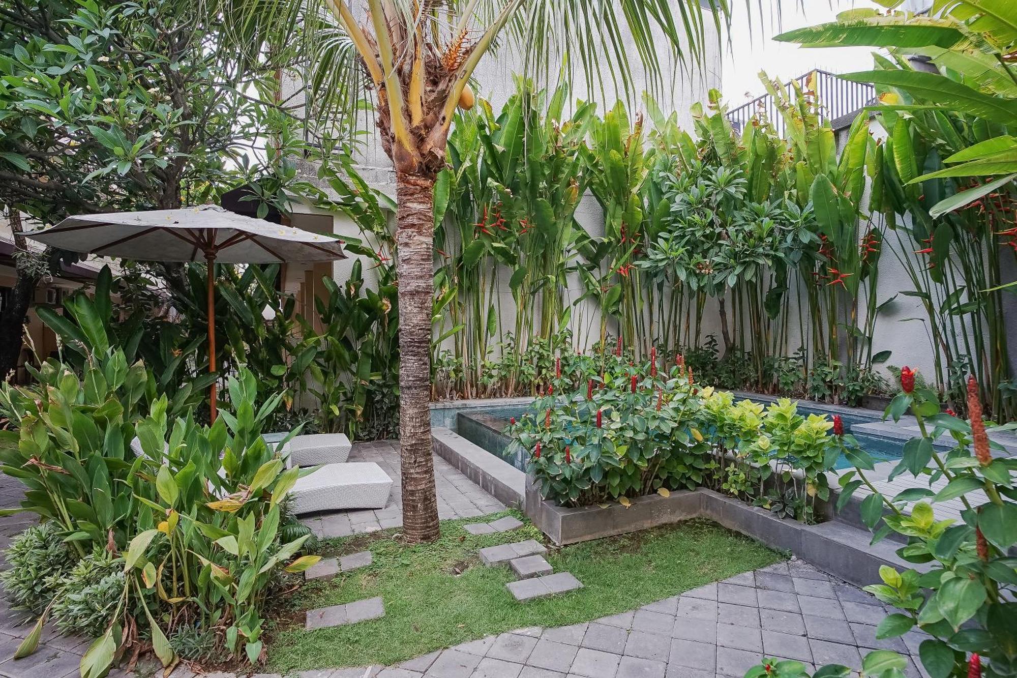 فندق Dee Mansion دنباسار المظهر الخارجي الصورة