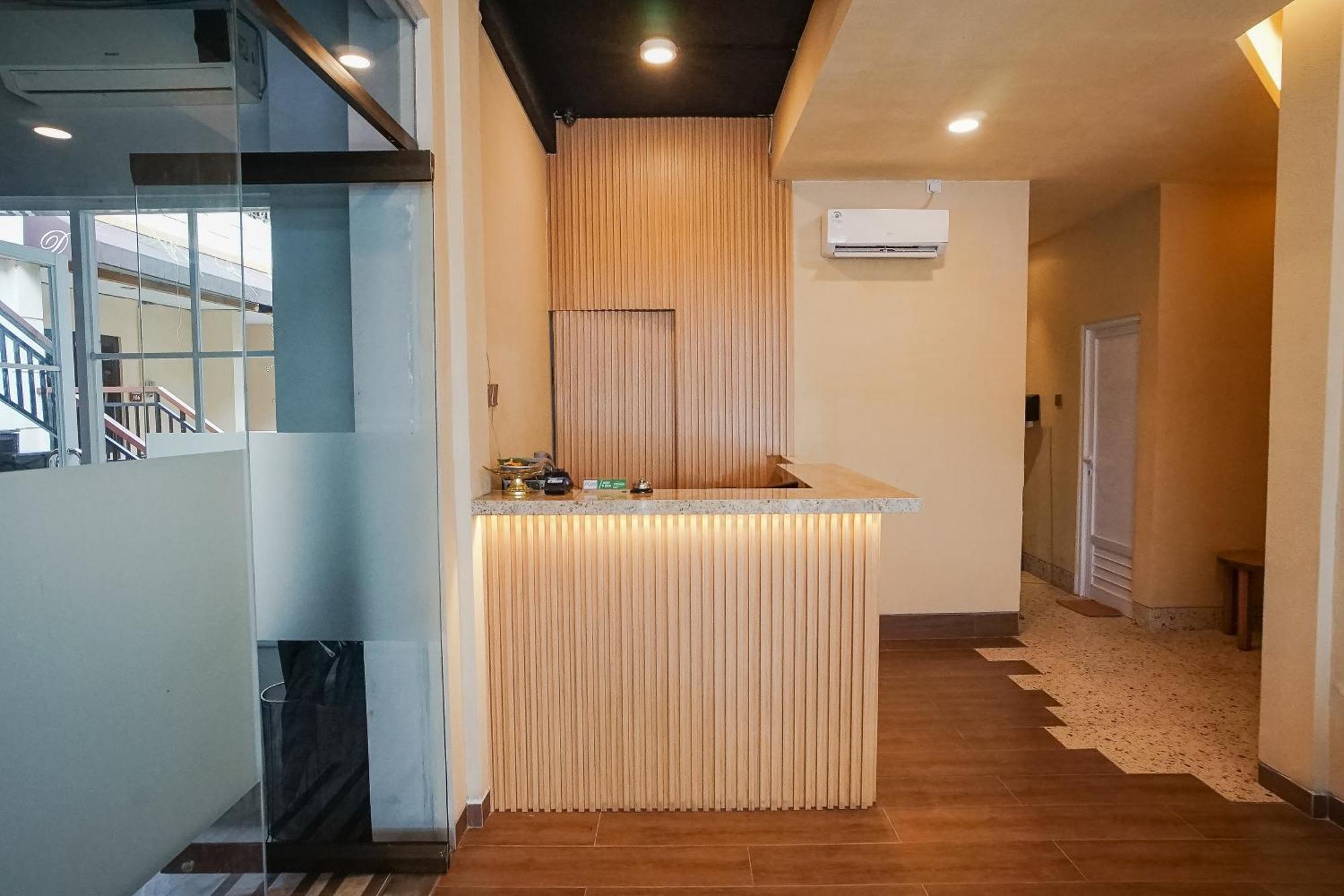 فندق Dee Mansion دنباسار المظهر الخارجي الصورة