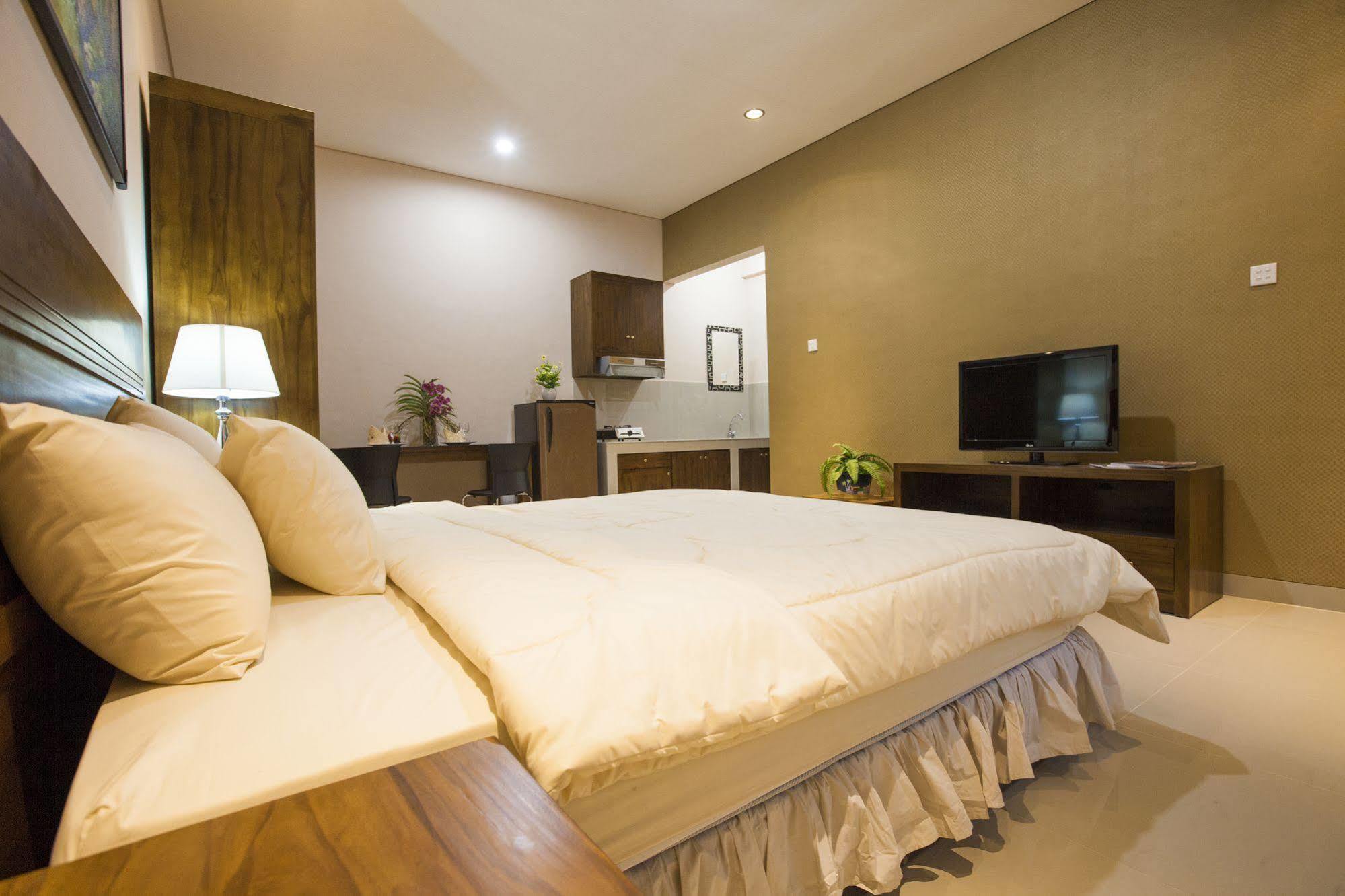 فندق Dee Mansion دنباسار المظهر الخارجي الصورة