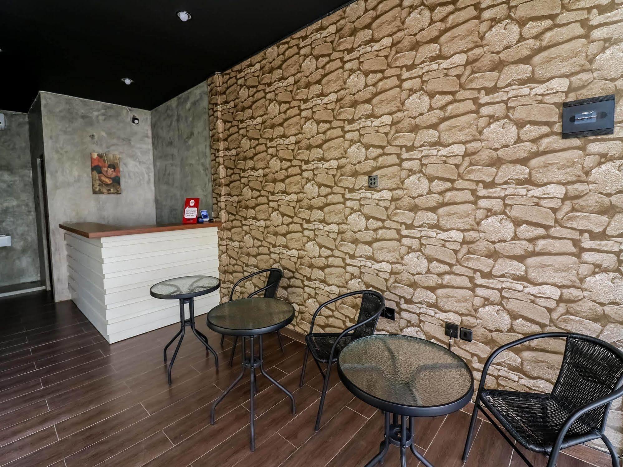 فندق Dee Mansion دنباسار المظهر الخارجي الصورة